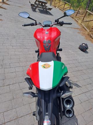 Ducati Monster 821cc
