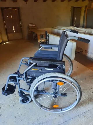 Silla de ruedas de Acero Gades Vario, 71 cm. Ancho