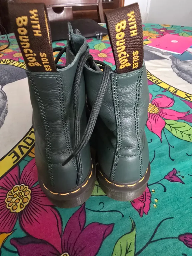 Dr. Martens 1460 Pascal Pine Green