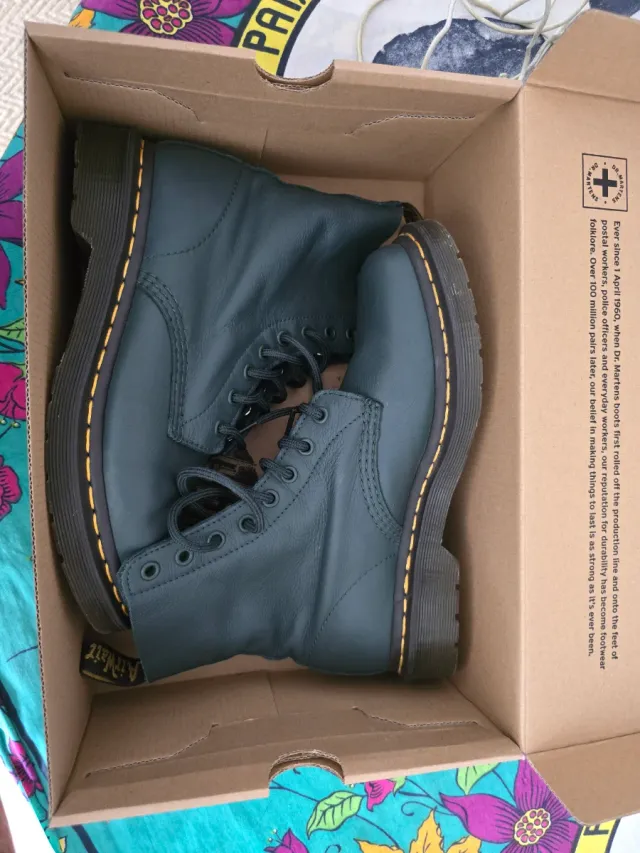 Dr. Martens 1460 Pascal Pine Green