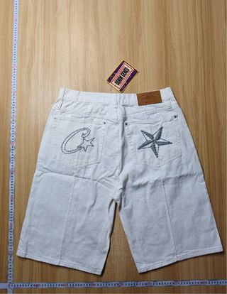 Pantalones cortos blancos corteiz vaqueros