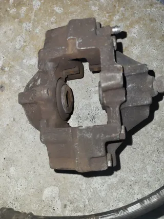 Pinza Traseras CLK W209 270cdi