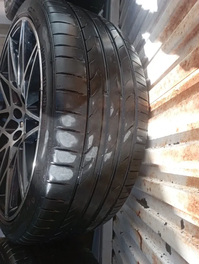 Llantas BMW M4 GTS 20 pulgadas.