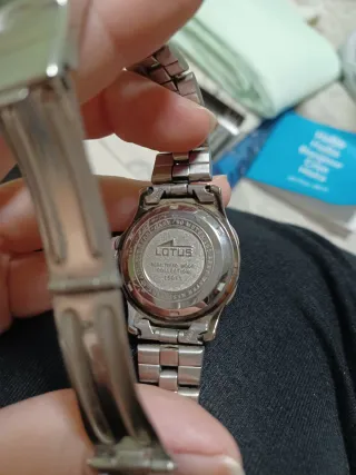 Reloj Lotus Mujer Plata y Blanco Multifunción