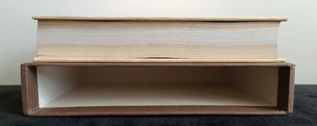 LIBRO POEMA DE FERNÁN GONZÁLEZ CON CUBIERTA DURA