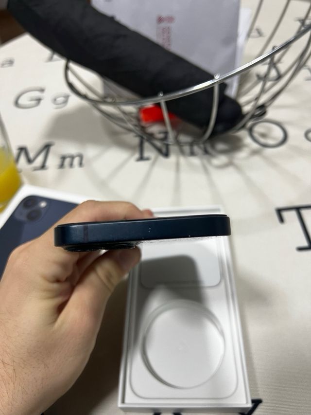 iPhone 13 128GB Nero