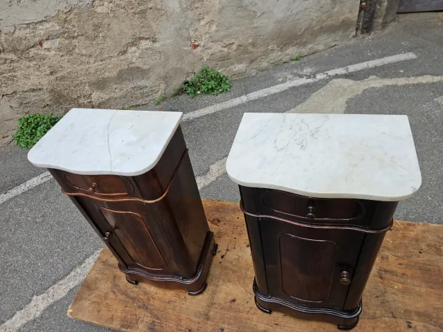 Coppia comodini palissandro antichi