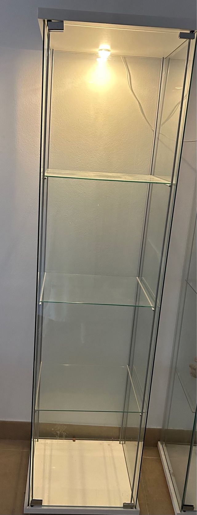 Vitrina IKEA Cristal y Metal
40x35x160