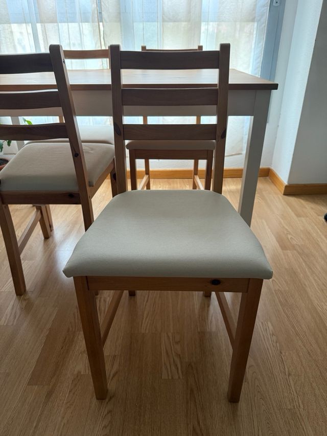 Mesa y 4 sillas Lerhamn Ikea
