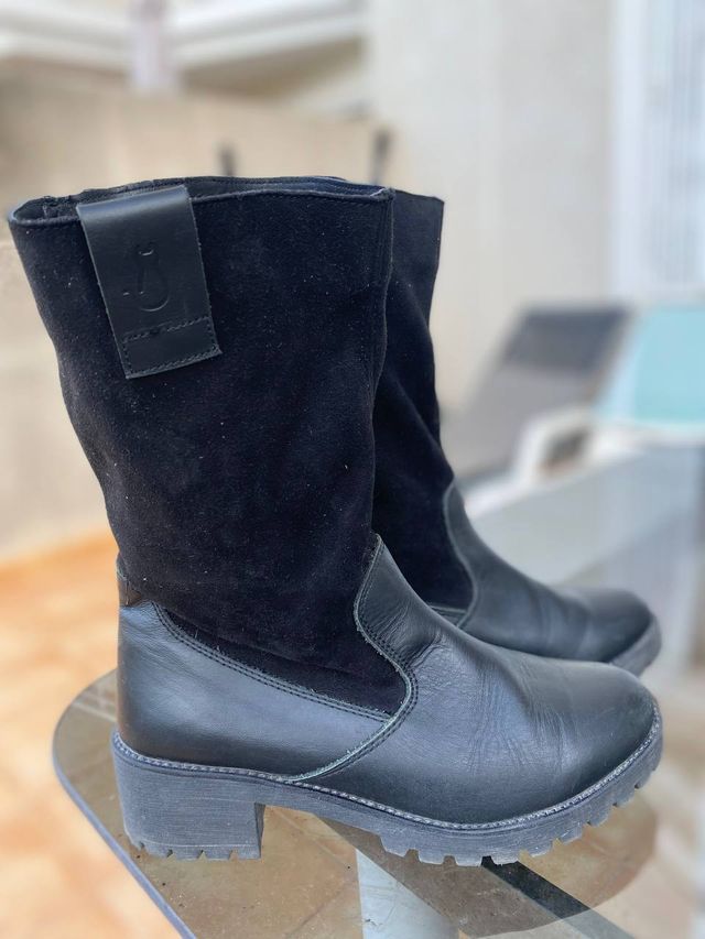 7 PARES CALZADOS DE CUERO nº 37