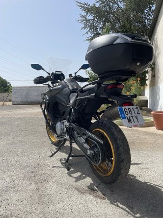 Voge 900 DSX Black Knight