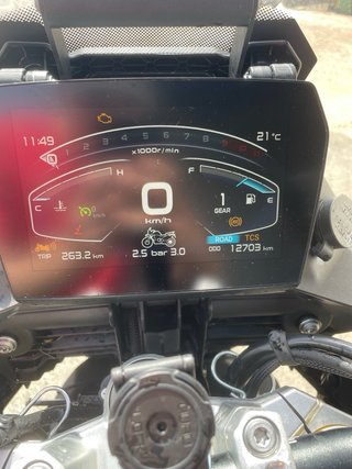 Voge 900 DSX Black Knight