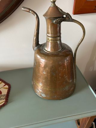 Antico artiglio in rame