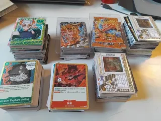 Collezione carte One Piece