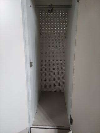 Taquilla 6 puertas fenólicas