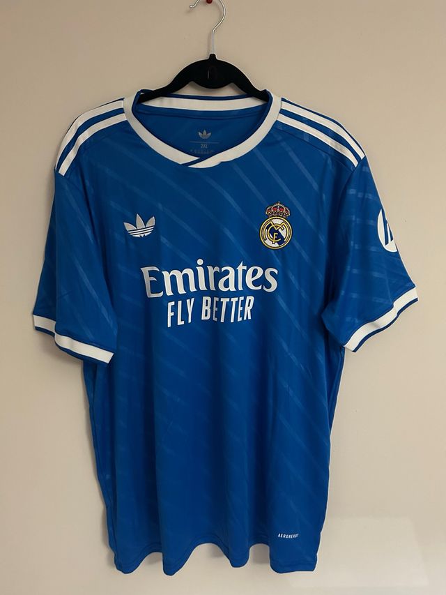 Camiseta fútbol Real Madrid azul Valverde XXL