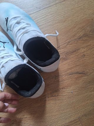 Botas de fútbol Puma niño Talla 38