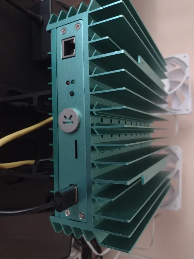 Ks0 PRO 200Ghs Minero Bitcoin