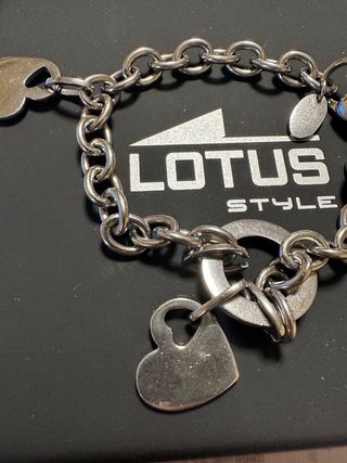 Pulsera acero Lotus Corazón