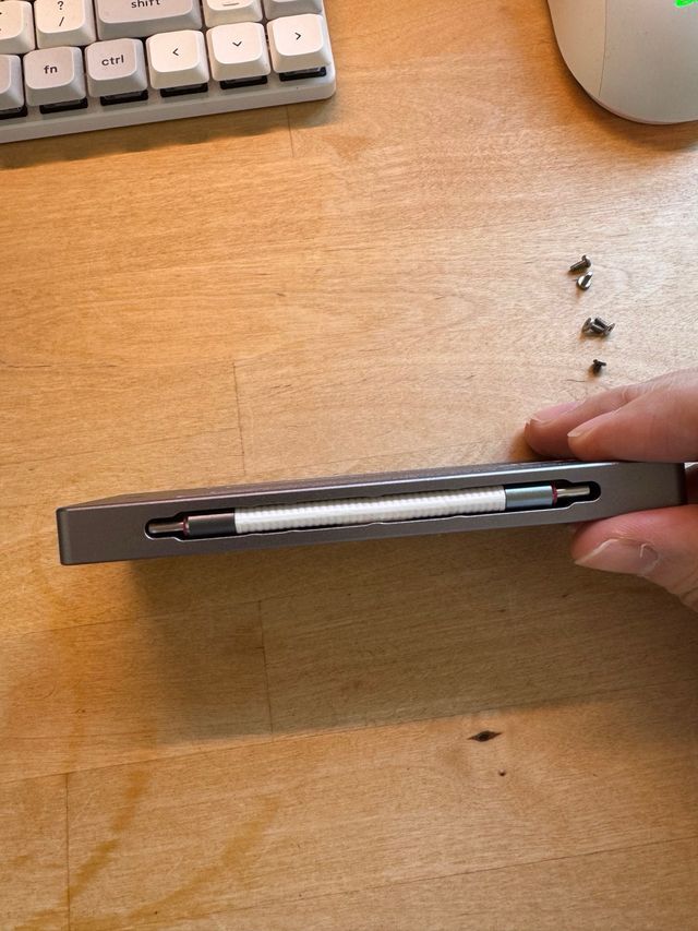 Carcasa JEYI M.2 NVMe USB Type-C + Cable 20Gbps 