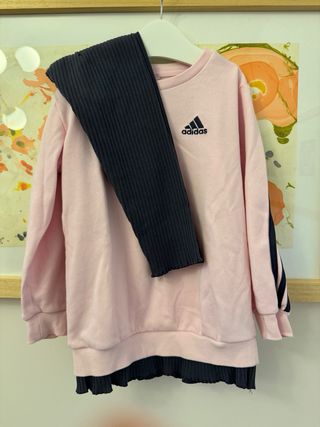 Chándal Adidas niña rosa y azul grisáceo