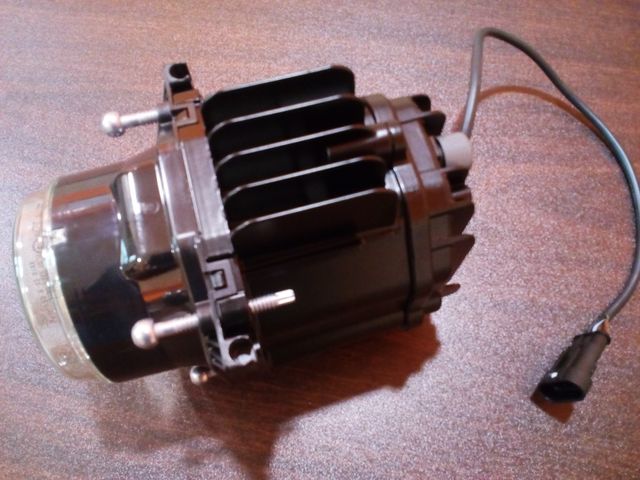 Faro BiLED HELLA 90mm