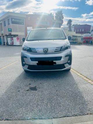Peugeot Traveller 2025
