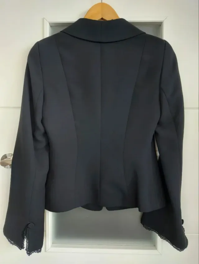 Zara Talla XS-S - Blazer Negra Encaje