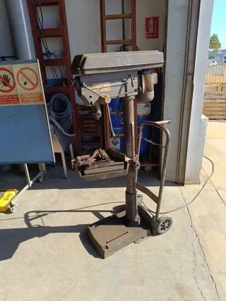 Taladro de correas industrial