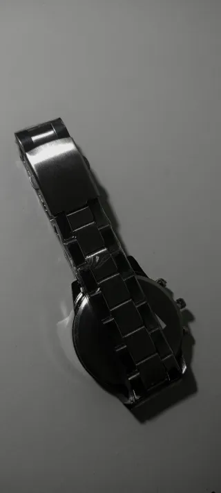 Reloj GENEVA plateado de cuarzo - Nuevo