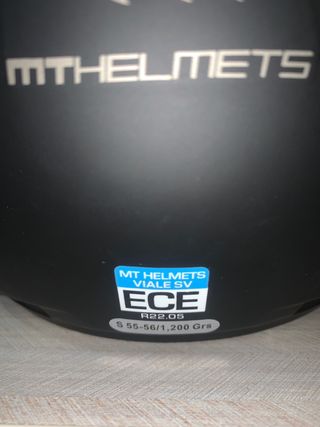 Cascos MT reversibles con visera