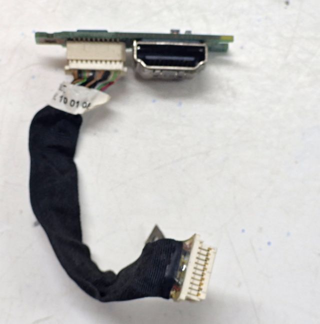  F82Q Connettore Asus HDMI  Asus X66IC F82Q HDMI 