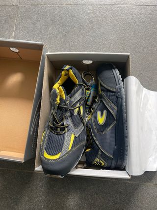 Zapatos de seguridad COFRA Aluminium