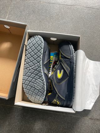 Zapatos de seguridad COFRA Aluminium