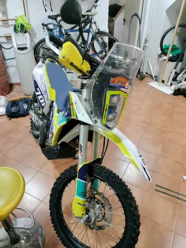 Husqvarna 701 Enduro