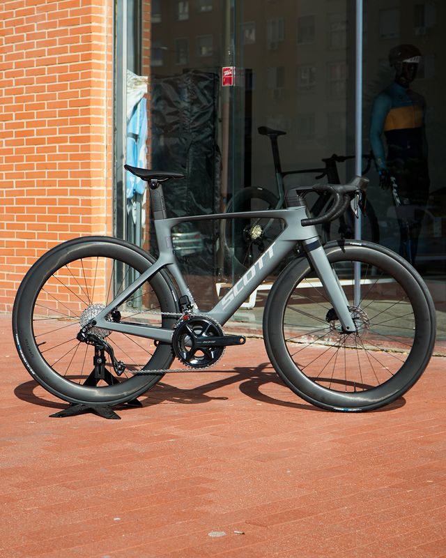 Bicicleta Scott Foil RC 20