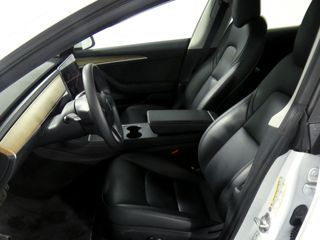 Tesla Model 3 Standard Plus RWD