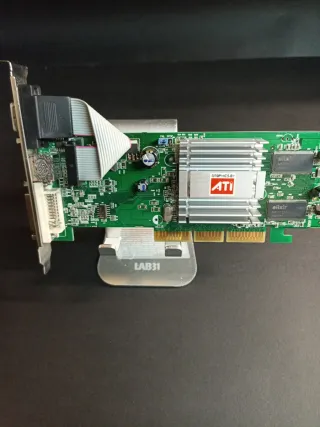 Tarjeta Gráfica ATI Radeon 9250 128MB