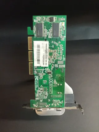 Tarjeta Gráfica ATI Radeon 9250 128MB