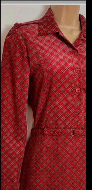 Vestido vintage cuadros rojo y marrón