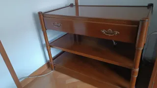 Mueble auxiliar madera