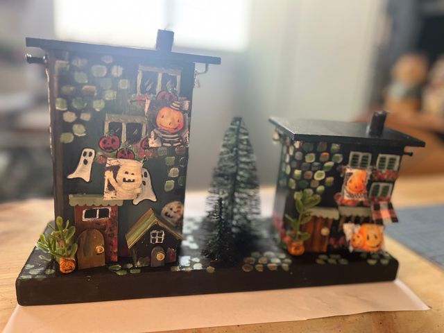 Centro de Halloween hecho y pintado a mano