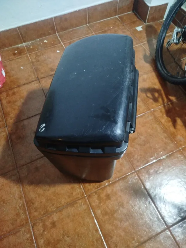 Baúl Moto Puig Negro