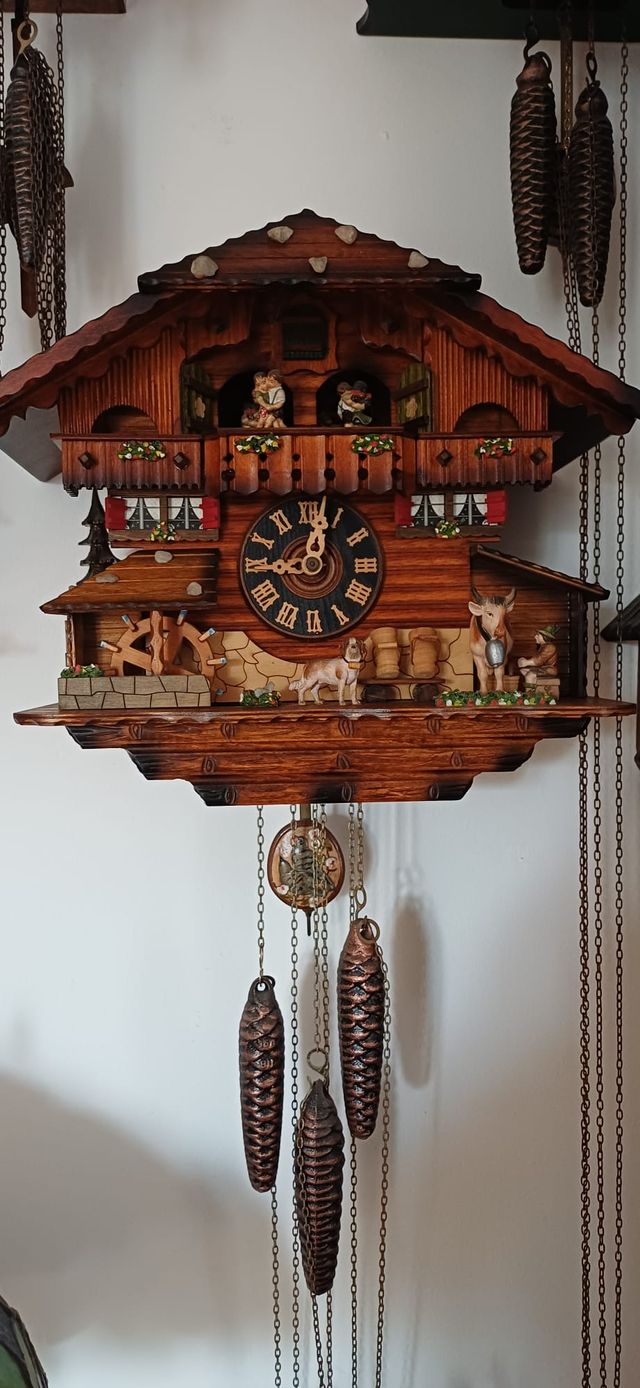 Orologio a cucù chalet bavarese Germania