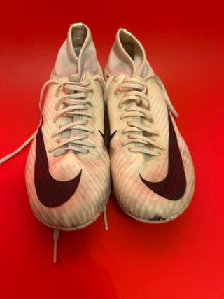 Botas de fútbol Nike Talla X