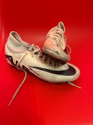 Botas de fútbol Nike Talla X