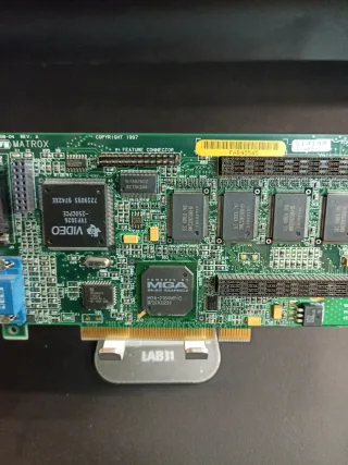 Tarjeta Gráfica Matrox