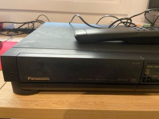 Panasonic VCR Super 4 Head VHS NV J47