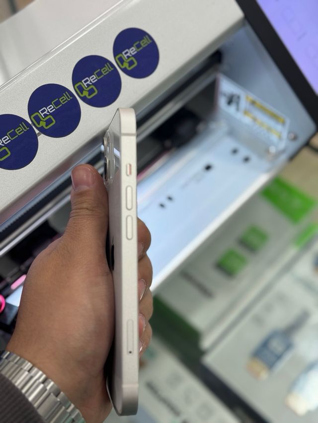 iPhone 13 128 GB (96% bateria)