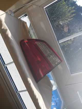 Piloto izquierdo interior kia carens